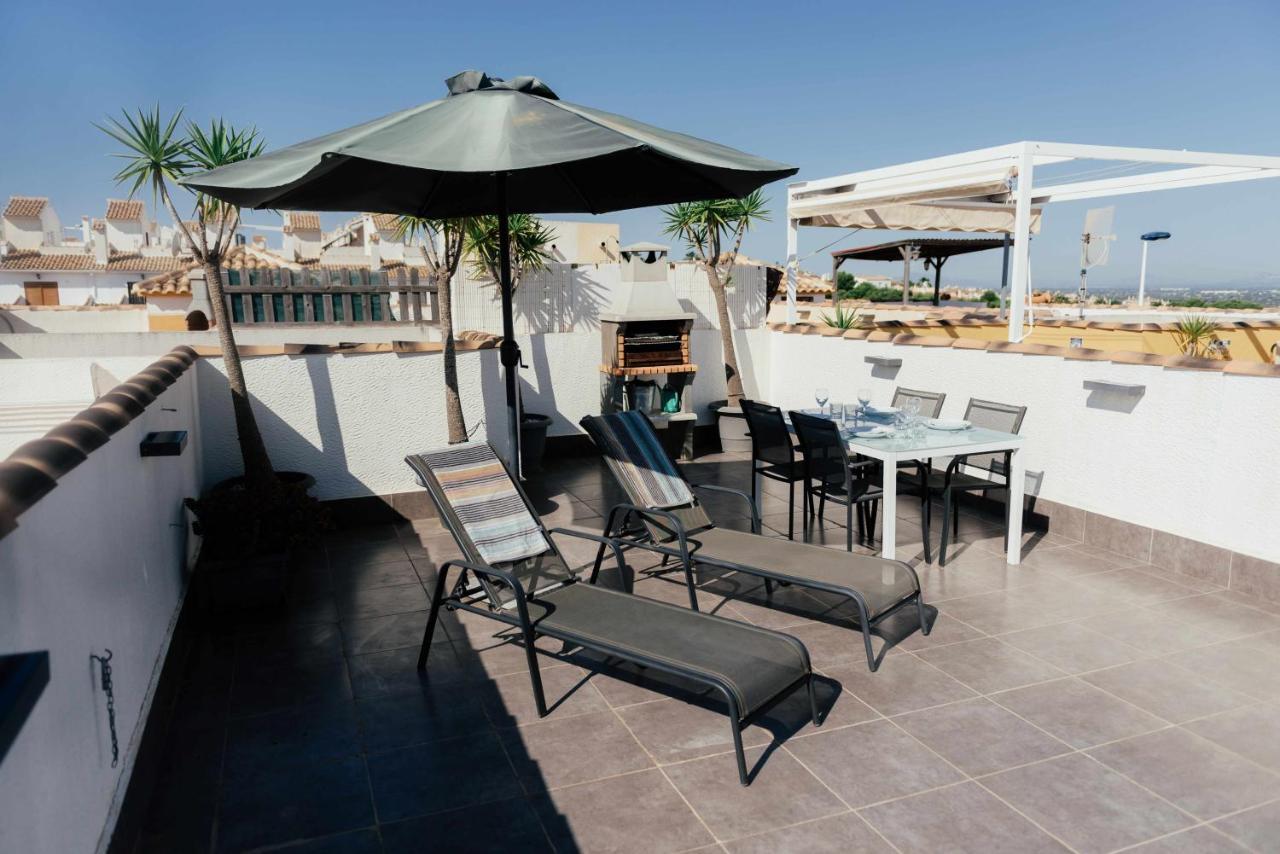 Stunning 2 Bedroom Apartment With Pool View Alicante Exteriör bild